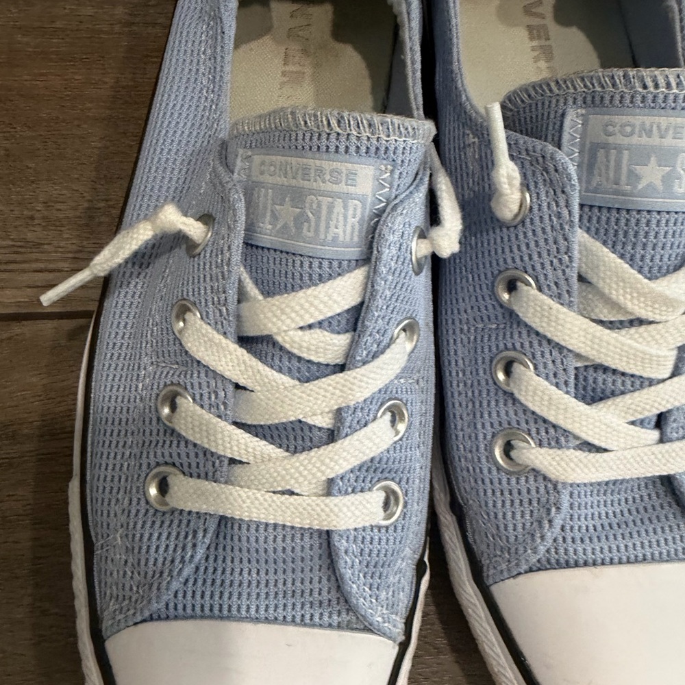 Converse All Stars Women’s Light Blue Low-Top Canvas Sneakers with White Toe 10 - Picture 3 of 10